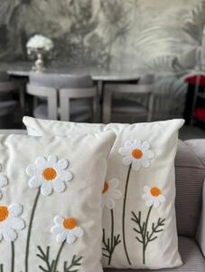 2 Adet 40X40 cm Punch Papatya Desenli Gizli Fermuarlı Kırlent Kılıfı Dekoratif Yastık Kılıfı Salon Oturma Odası Kırlent Seti
