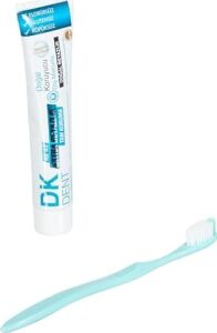 Klasik Florürsüz Doğal Diş Macunu 75 ml Diş Fırçası Hediyeli