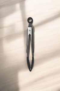 Silikon Servis Yemek Maşası - 23CM