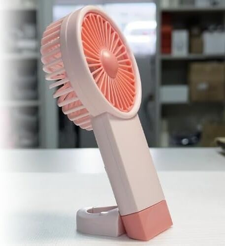 Şarjlı Mini El Fanı Standlı Çantaya Kemere Asılabilir, 3 Modlu Güçlü Serinletici Vantilatör Pervane (Pembe)