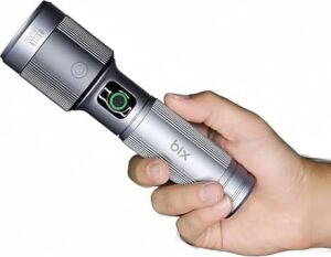 Bix Flashlight BX5141FL 30W Led, Max. 1450 Lümen Parlaklık ve 690 Metreye Kadar Menzilli 2200MAH Şarj Edilebilir LED Bildirimli Kompakt El Feneri