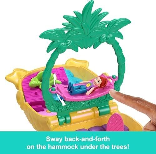 Polly Mini Bebek ve Aksesuarları ile Ananas Köpekçik Plajı Mini Oyun Seti, Mikro Bebek ve Evcil Hayvanlar Dahil 8 Aksesuar, JFV00