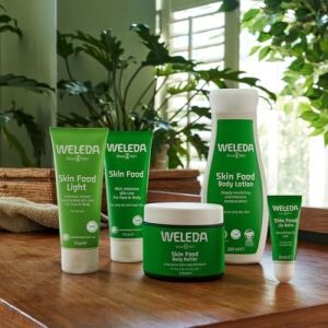 Weleda Skin Organik Besleyici Dudak Balmı 8 ml
