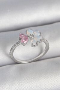Pirinç Gümüş Renk Beyaz Mineli Pembe Zirkon Taşlı Çiçek Model Kadın Yüzük