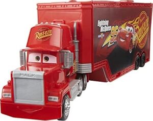Pixar Cars Dönüştürülebilir Mack Oyun Seti HDC75