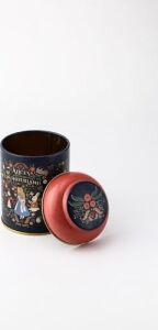 EVLE-ER080-9A Tales Alices Desenli Baharatlık 0,6 Lt (Tales Alices)