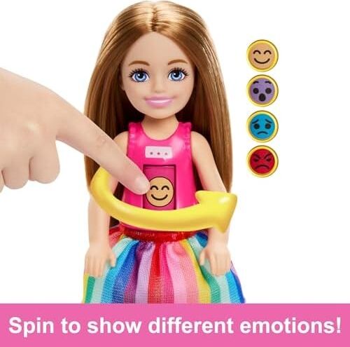 Terapist Bebek, Dönen Emojili Tişört Giymiş Minik Bebek ve Evcil Hayvan, Sanat Temalı Parçalar, Çıkartmalar ve Diğer Aksesuarlar Dahil  Sanat Terapisi Oyun Seti, HRG48