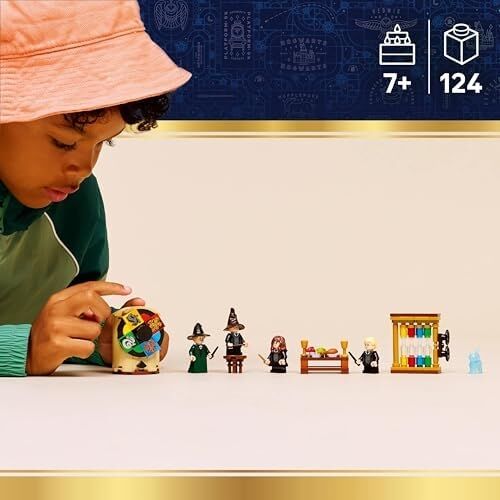 Hogwarts Şatosu: Seçmen Şapka Töreni 76460-7 Yaş ve Üzeri Çocuklar Için Potter, Hermoine ve Draco Minifigürleri Içeren Yaratıcı Oyuncak Yapım Seti, Hediye Fikri (124 Parça)