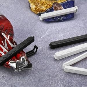 6’lı Poşet Klipsi Büyük Boy – Hava Geçirmez Güçlü Gıda Saklama Mandalı – Cips, Bakliyat, Makarna Paket Kapatıcı – Renk Seçenekli (Siyah-Beyaz)
