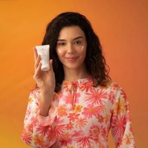 Organik Leke Önleyici Koruyucu Yüz Güneş Kremi SPF50 50ML