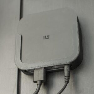 Xiaomi Mi Tv Box S ile Uyumlu Tv Montaj Aparatı – Dayanıklı Plastik Tutucu - Televizyon Standı