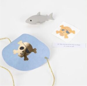 Pirate Skulls Surprise Balls Korsan Iskelet Sürpriz Toplar 3lü