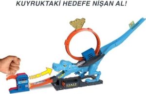 Dinozor ile Mücadele™ Oyun Seti 1 Adet Oyuncak Araba Içeren ™ Şehri Pist Seti, T-Rex Akrobasi ve Yarış Çemberli Oyun Seti HKX42