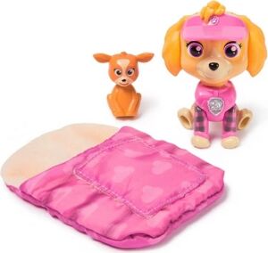 Paw Patrol Skye'ın Kamp Figürleri