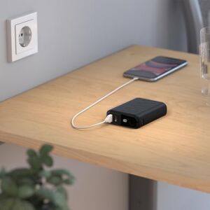 Powerbank 20W 2usb-C 1usb-A 10.000 Mah Siyah,usb-C Şarj Kablosu Dahildir,şarj Süresi: 3 Saat,usb-C ve Usb-A Bağlantı Noktaları, Ağırlık: 195 Gr, USB Bağlantı Noktaları: 3