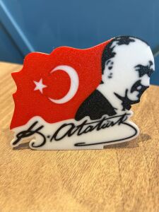 Atatürk Portresi 3D Türk Bayrağı Masaüstü Dekor Atatürk Imzalı Şık Hatıra & Ofis Süsü - Hediyelik