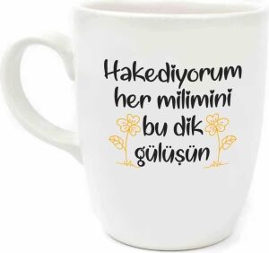 Hakediyorum Her Milimini Bu Dik Gülüşün Krem Oval Kupa - Hediye Seramik Kupa