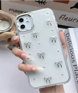 Iphone 11 Şeffaf Mini Fiyonk Epoksili Oyuncaklı Silikon Kılıf