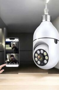 Wifi Kamera Duylu Ampul Görünümlü 360 Derece Dönebilen Ev Kamerası