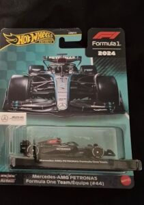 Mercedes Amg Petronas Formula One Team 44