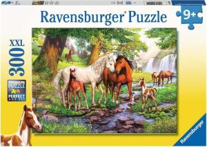 300 Parça Puzzle Nehirde Atlar