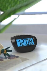 Dijital Alarmlı Saat Masa Saati THR353