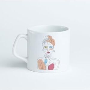 Art Düşünen Kız Tasarımlı Porselen Kupa Bardak 7,5 cm Yüksekliğine ve 8 cm Çapına