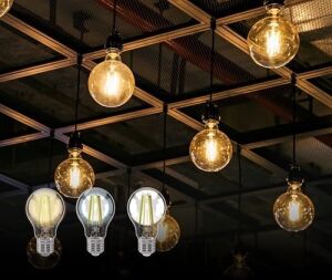 Filament Ampul E27 A Sınıfı Enerji 3.8W 806LM 2700K Clear